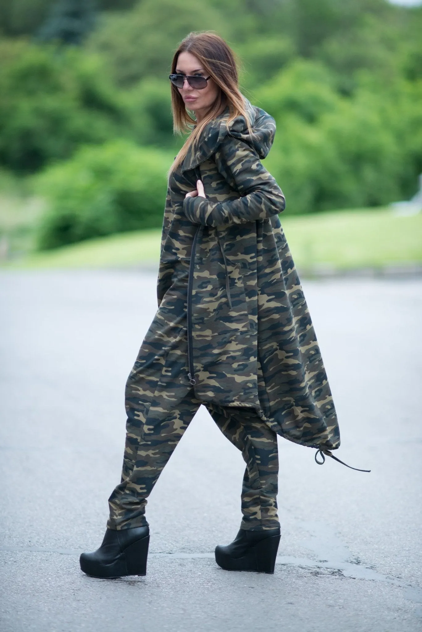KAMILA Urban Style Hooded Outfit