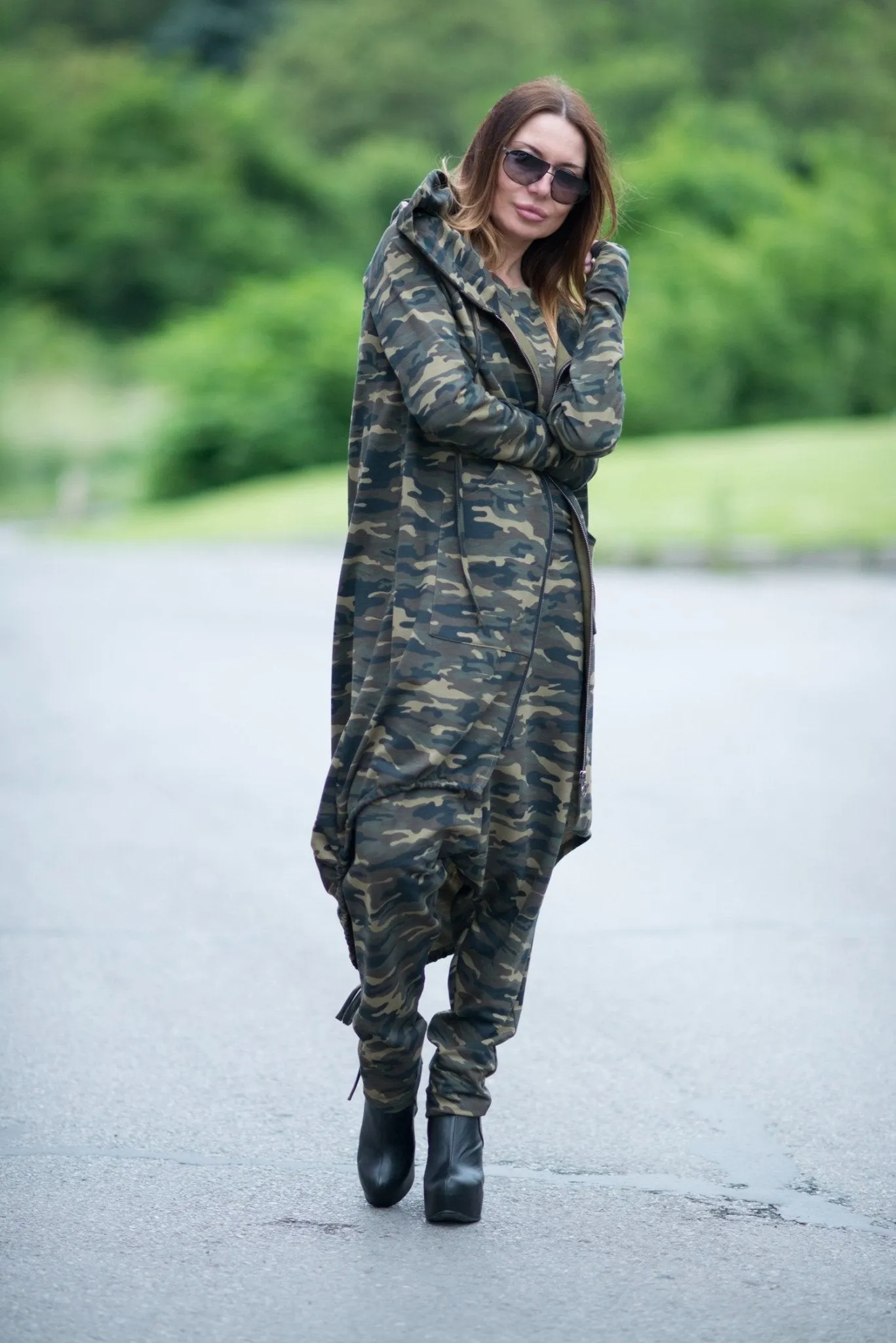 KAMILA Urban Style Hooded Outfit