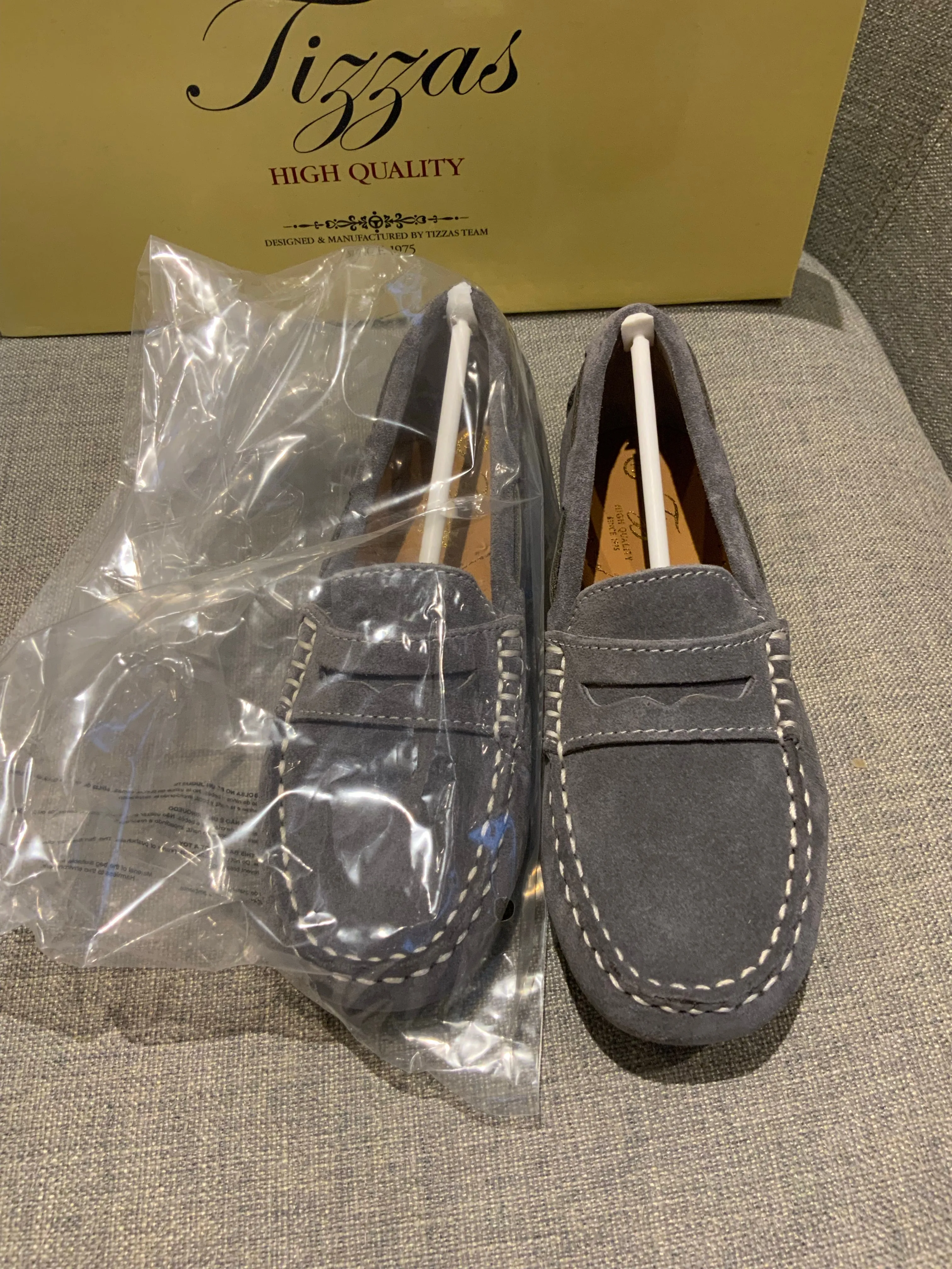 Tizzas Children Boys' Grey Round-Toe Suede Loafers Size 31 children