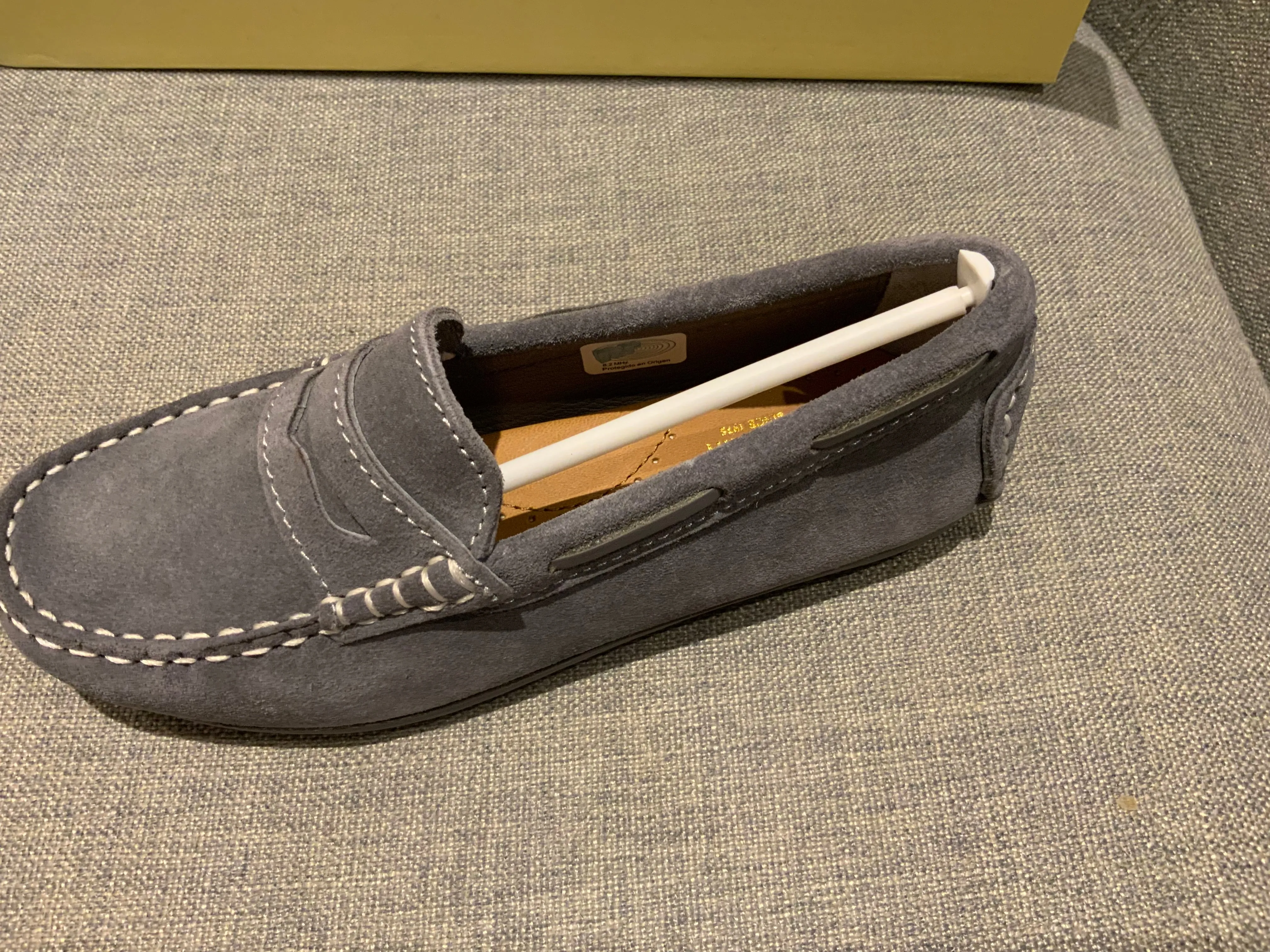 Tizzas Children Boys' Grey Round-Toe Suede Loafers Size 31 children